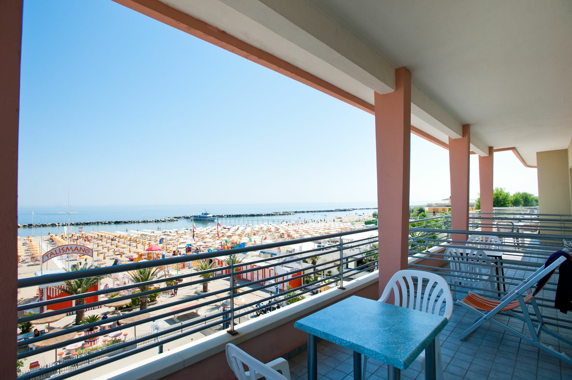 Albergo Villa Mauri Римини Екстериор снимка