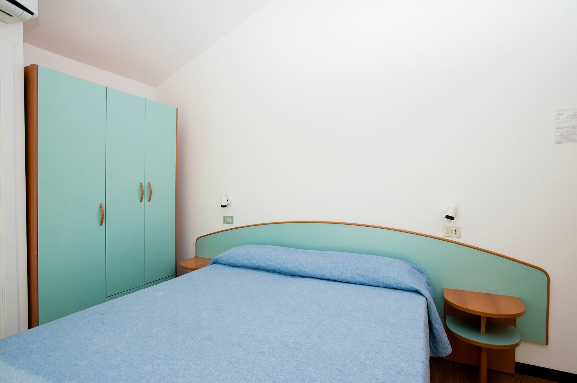 Albergo Villa Mauri Римини Екстериор снимка